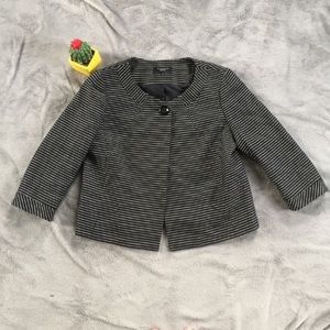 Talbot’s Black and White Rounded 3/4 Sleeve Blazer